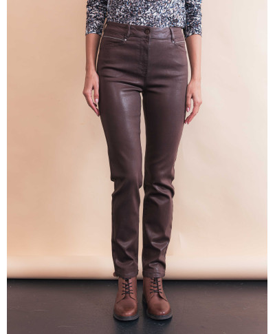 64JG2PS004_025 (1).jpg