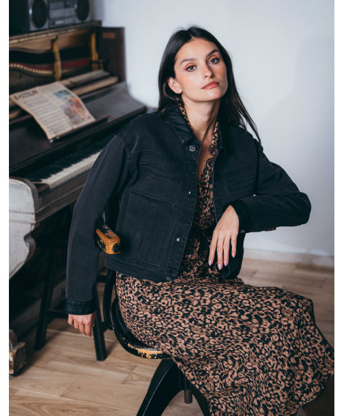 66JG2VE300_129 (3).jpg