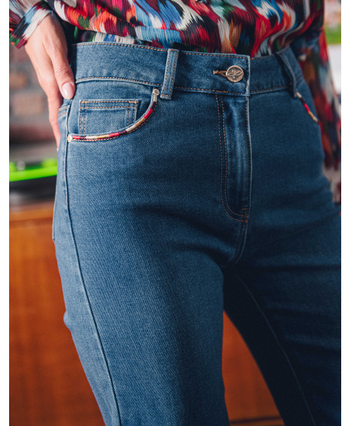 66JG2JE100_002 (4).jpg