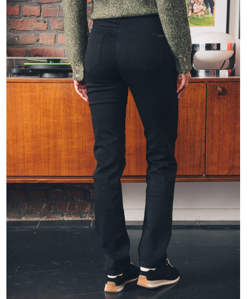 66JG2JE011_129 (5).jpg