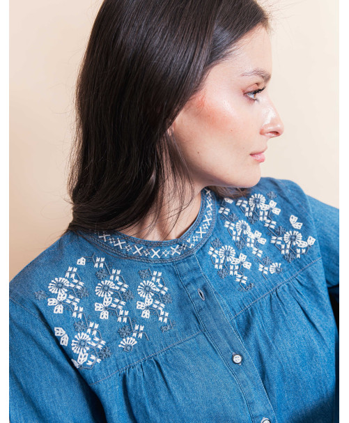 66JG2CH103_002 (2).jpg