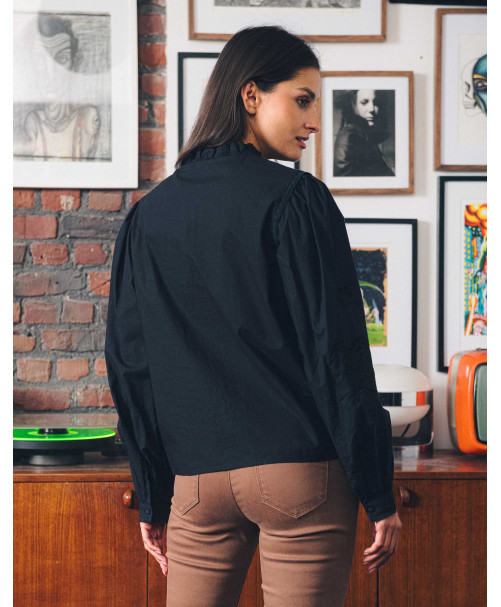 66JG2CH205_129 (3).jpg