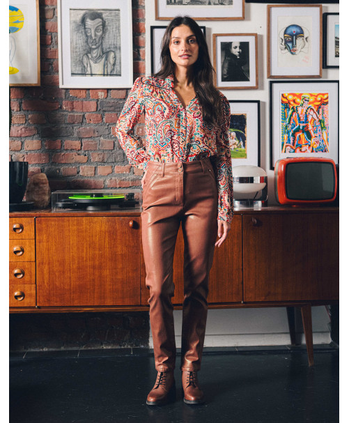 66JG2CH101_029 (4).jpg