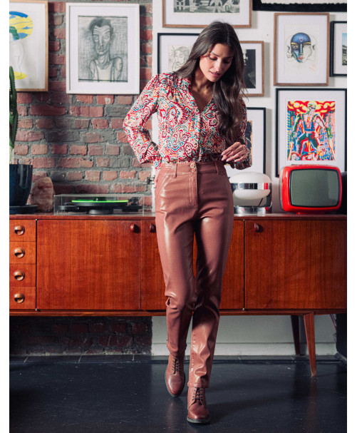 66JG2CH101_029 (5).jpg