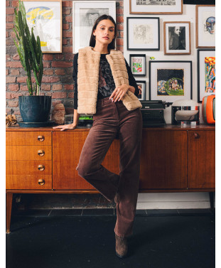 64JG2GI001_020 (1).jpg