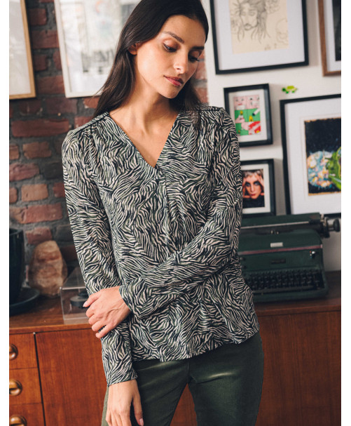 66JG2TS200_076 (1).jpg