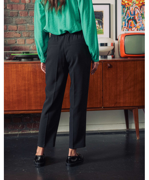 66JG2PV000_129 (5).jpg