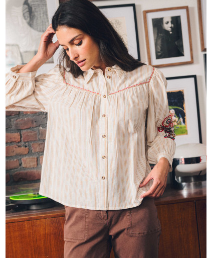 66JG2CH102_110 (6).jpg