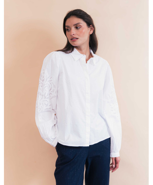 66JG2CH602_115 (2).jpg