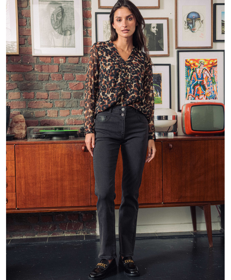 66JG2CH301_127 (1).jpg