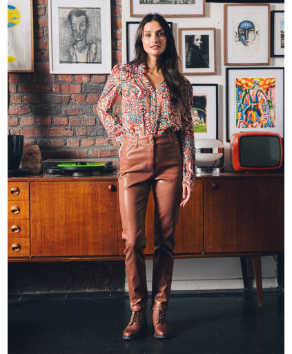 66JG2CH101_029 (4).jpg