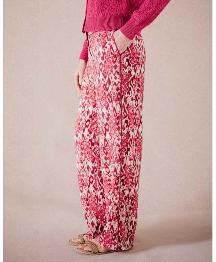 67JG2PS220_038 (4).jpg