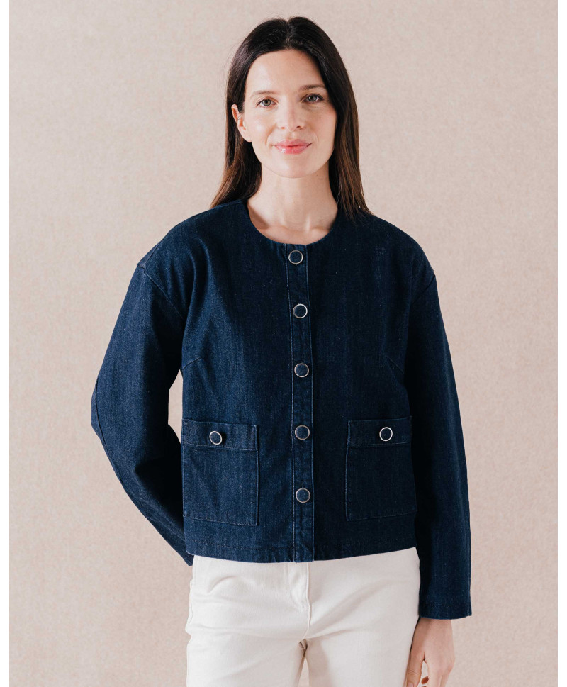 67JG2VE100_001 (3).jpg