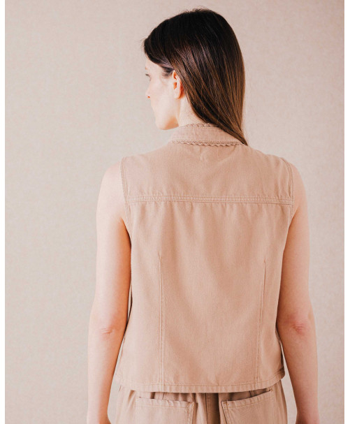 67JG2VE200_029 (4).jpg