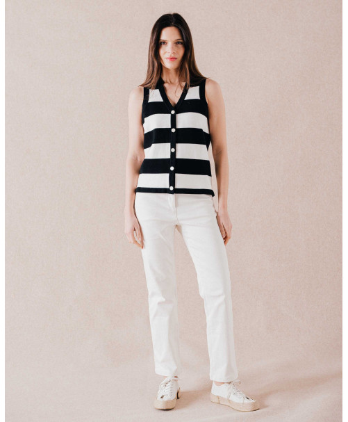 67JG2PC100_115 (2).jpg