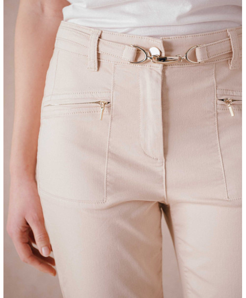 67JG2PS001_023 (3).jpg