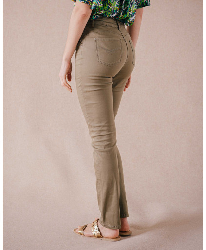 67JG2PS000_076 (4).jpg