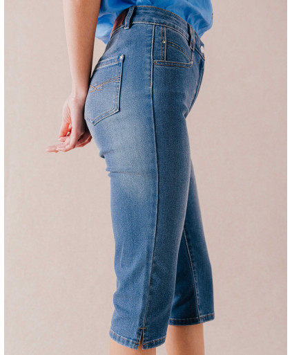 67JG2JE003_002 (5).jpg