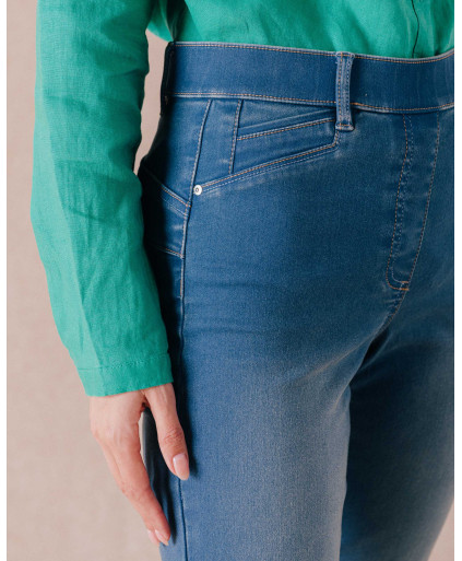 67JG2JE004_008 (3).jpg