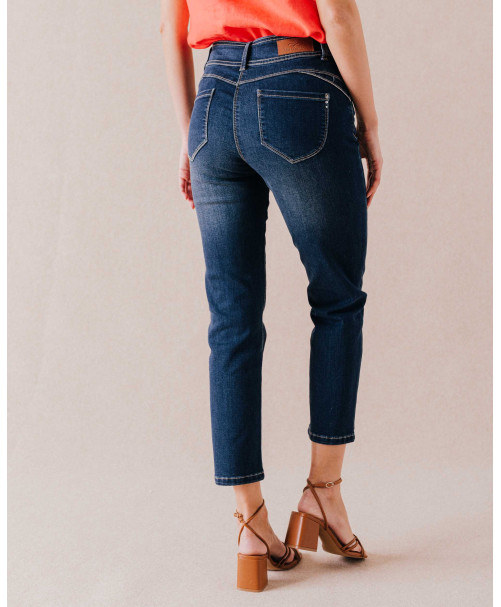 67JG2JE001_001 (6).jpg