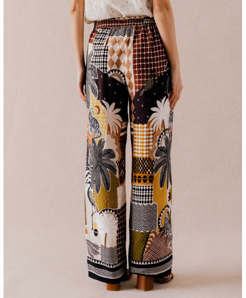 67JG2PV420_028 (4).jpg