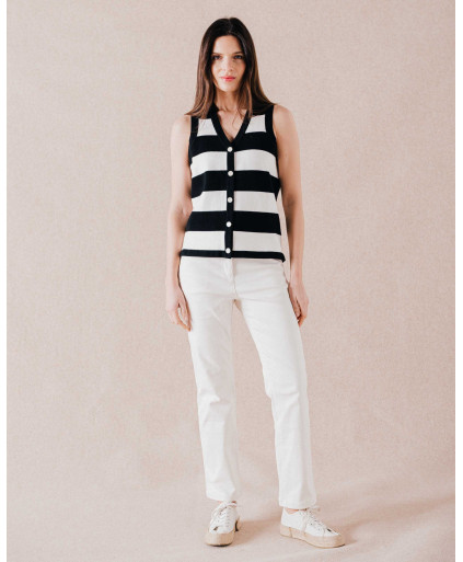 67JG2GI120_127 (2).jpg